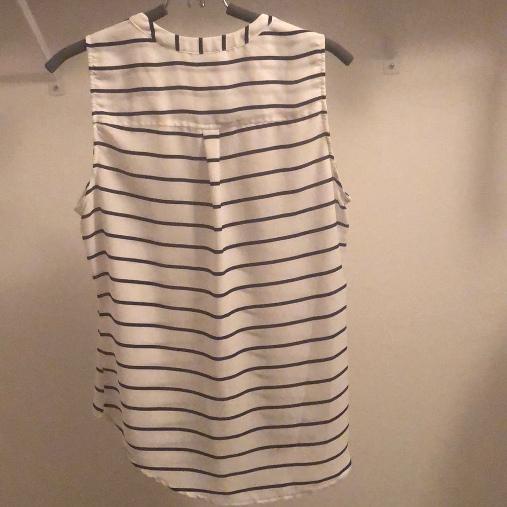 Shirt - Picture 2 of 3